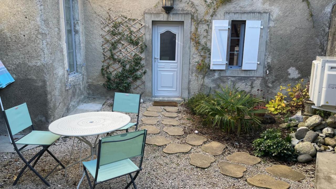 Gite Le Layris Apartment Campan Exterior foto